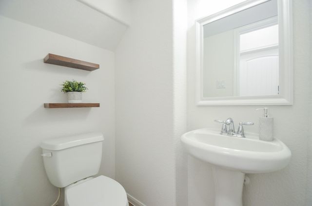 8906 Hostler Drive, Tomball, TX 77375