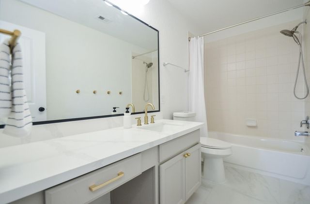 8906 Hostler Drive, Tomball, TX 77375