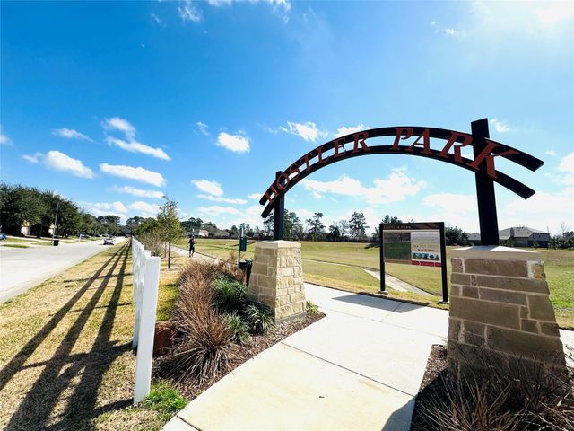 8906 Hostler Drive, Tomball, TX 77375