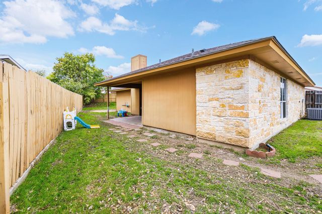 2300 Goode CIR, Killeen, TX 76543