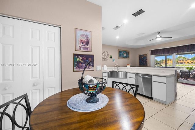 3985 NE 15th St, Homestead, FL 33033