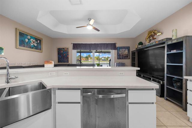 3985 NE 15th St, Homestead, FL 33033