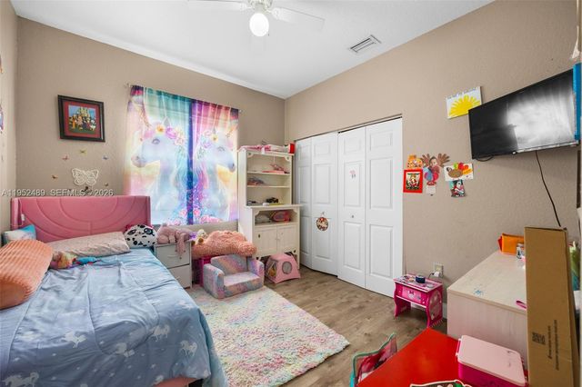 3985 NE 15th St, Homestead, FL 33033