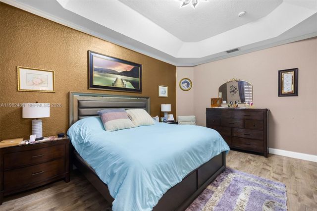 3985 NE 15th St, Homestead, FL 33033