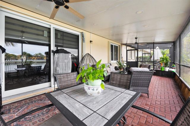 3985 NE 15th St, Homestead, FL 33033