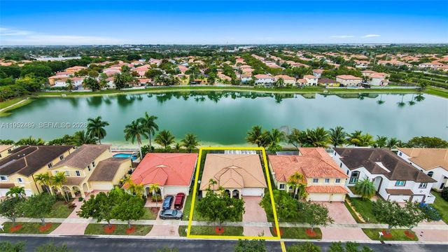 3985 NE 15th St, Homestead, FL 33033