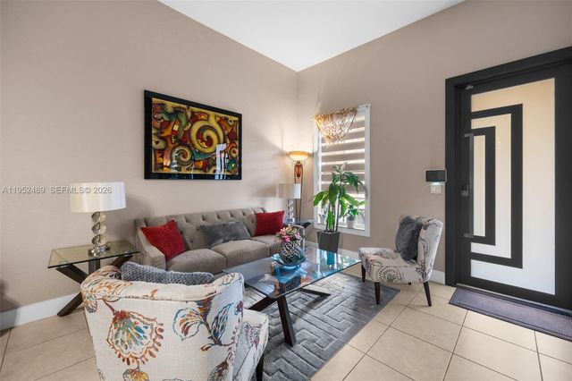 3985 NE 15th St, Homestead, FL 33033