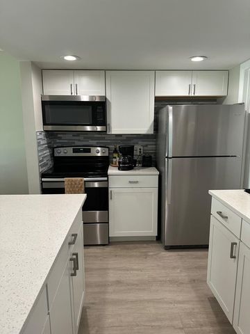 7200 NW 2nd Avenue 1520, Boca Raton, FL 33487