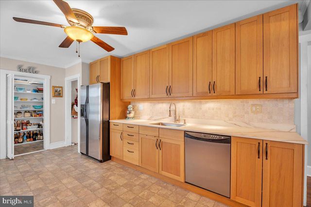 163 COUNTY HOUSE RD, Mount Royal, NJ 08061