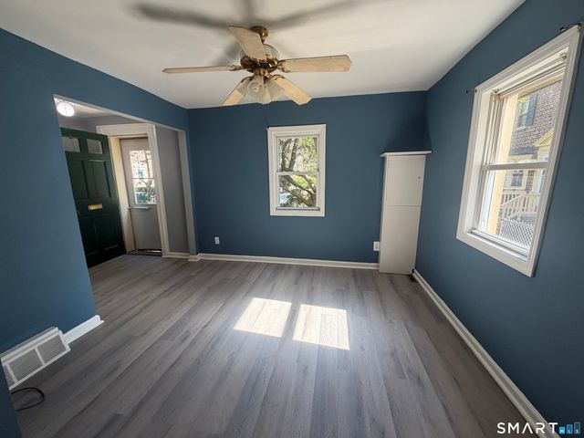 211 Alsace Street, Bridgeport, CT 06604