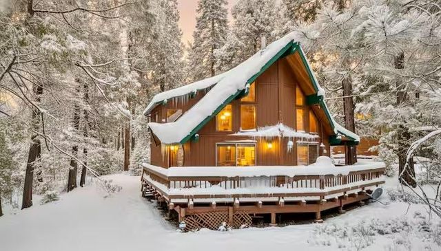 2245 Castlewood Lane, Arnold, CA 95223