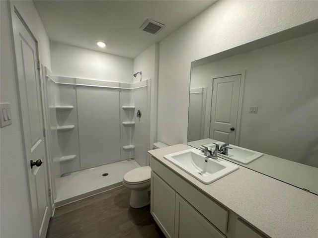 15131 Willowater Drive, Montgomery, TX 77316