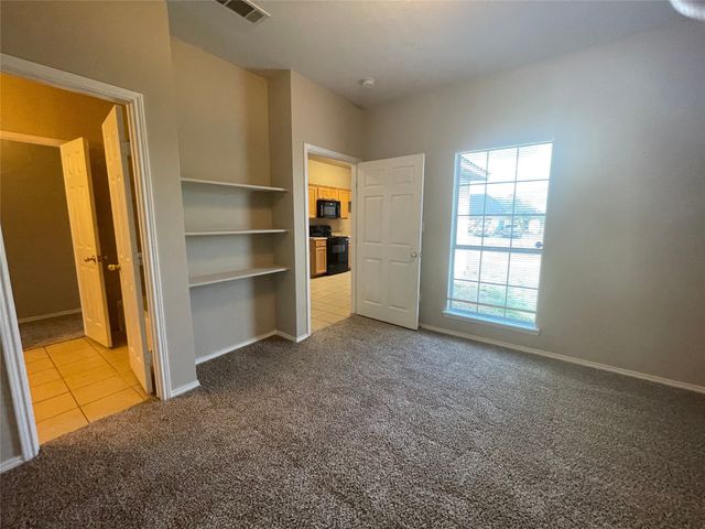 120 Collett Court, Weatherford, TX 76088