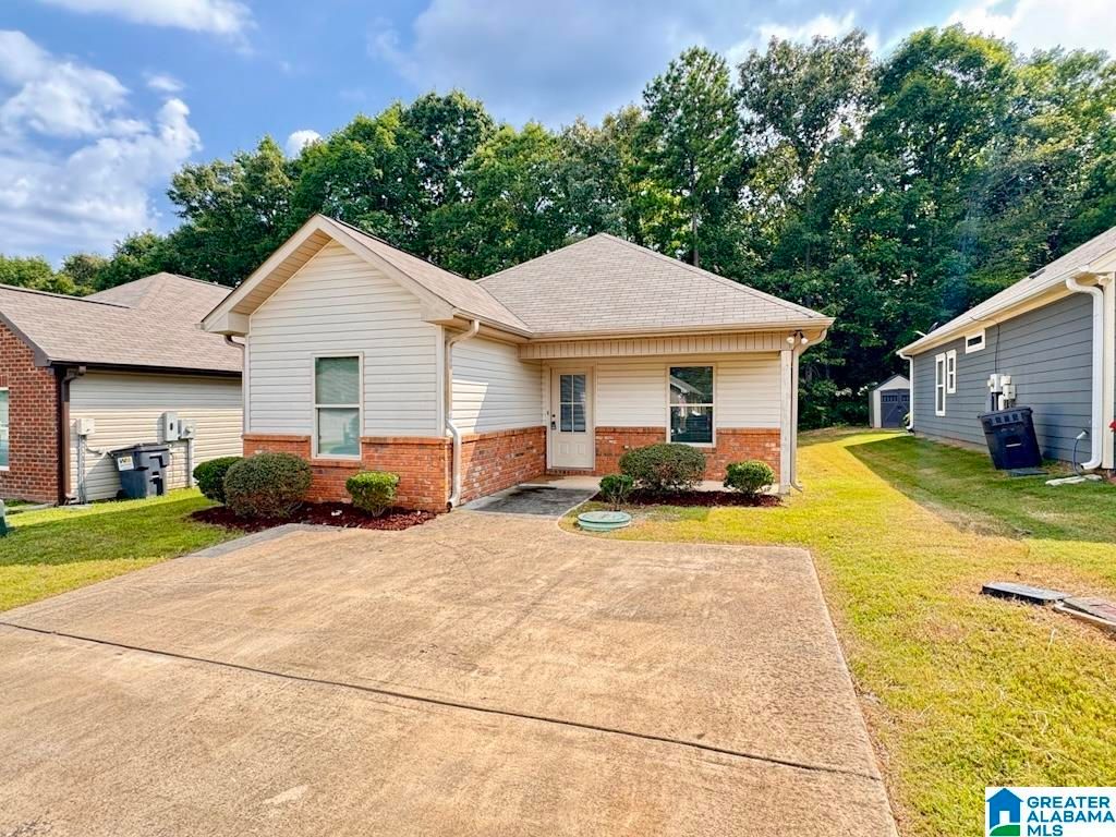 572 KINCAID COVE LANE, Odenville, AL 35120