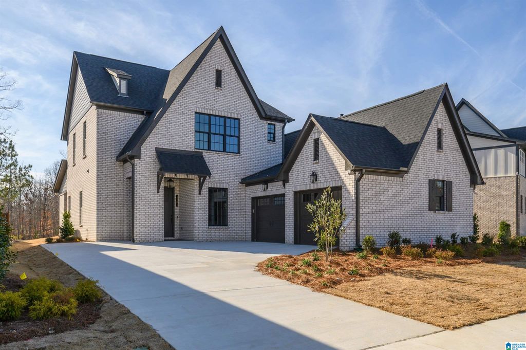 1812 CLIFTON ROAD, Hoover, AL 35244