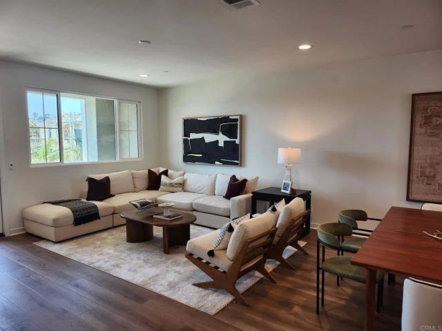 2555 Elderberry Lane, Carlsbad, CA 92008