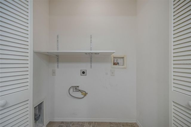 2454 SOUTHERN OAK STREET, The Villages, FL 32162