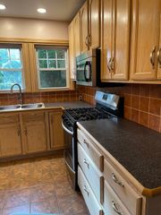 17 Claremont Ave 1, Quincy, MA 02169
