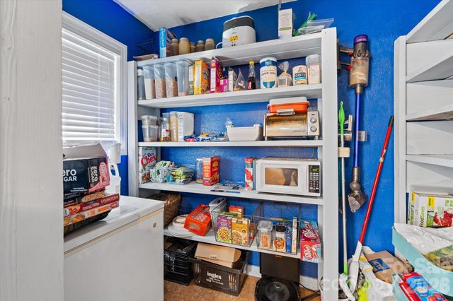 441 Hunters Glen Lane, Hendersonville, NC 28739
