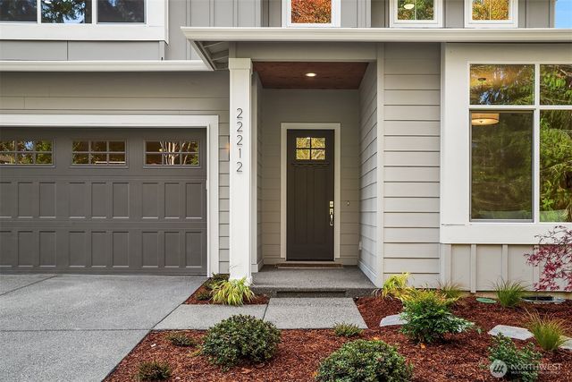 22212 98th Avenue W, Edmonds, WA 98020