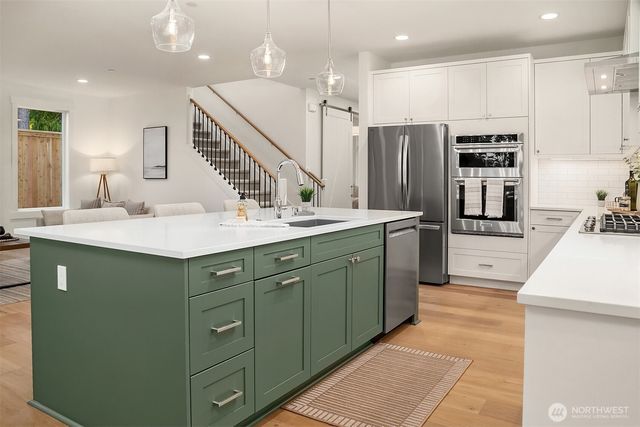 22212 98th Avenue W, Edmonds, WA 98020