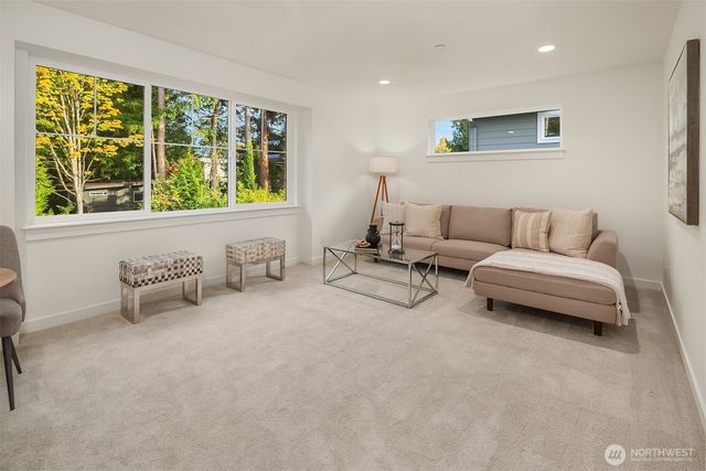 22212 98th Avenue W, Edmonds, WA 98020