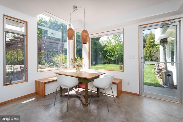 162 SNOWDEN LN, Princeton, NJ 08540