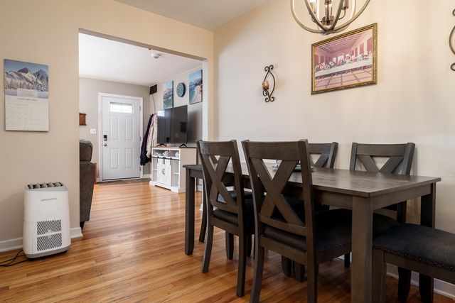 1910 25TH Street, Rockford, IL 61108