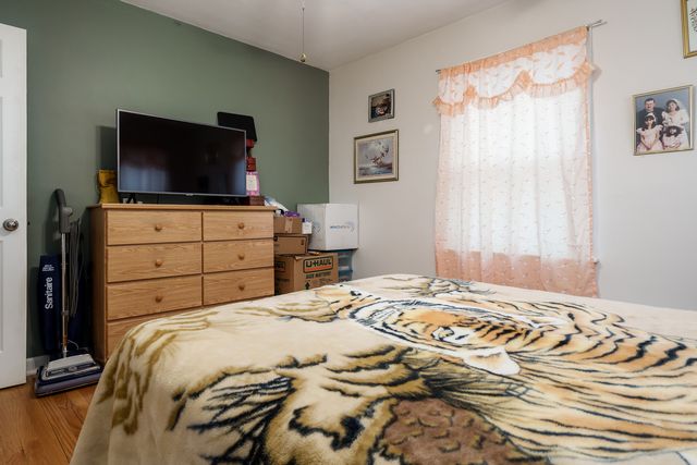 1910 25TH Street, Rockford, IL 61108