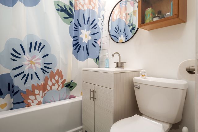 1910 25TH Street, Rockford, IL 61108