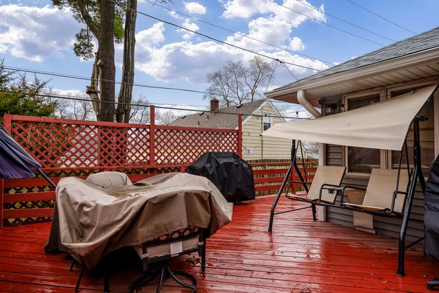 1910 25TH Street, Rockford, IL 61108