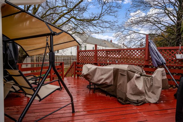 1910 25TH Street, Rockford, IL 61108