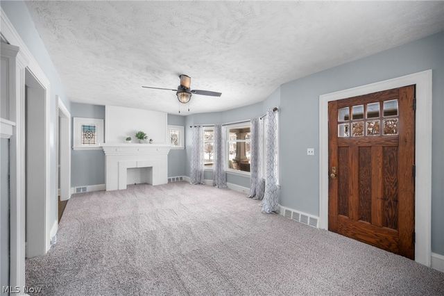 1550 Woodward Avenue, Lakewood, OH 44107