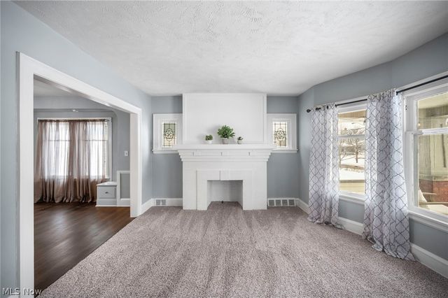 1550 Woodward Avenue, Lakewood, OH 44107