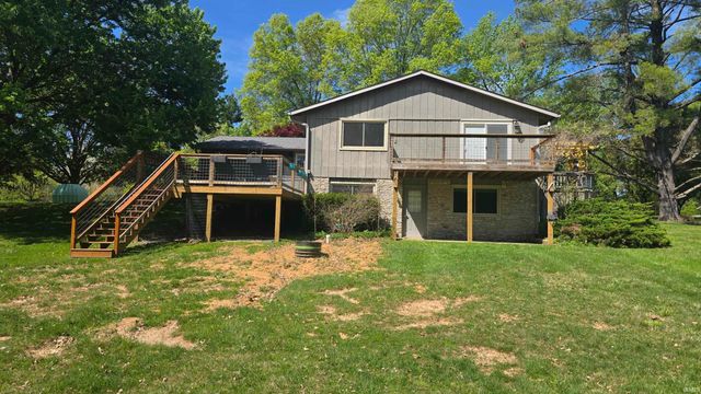 4125 S Judee Drive, Bloomington, IN 47401