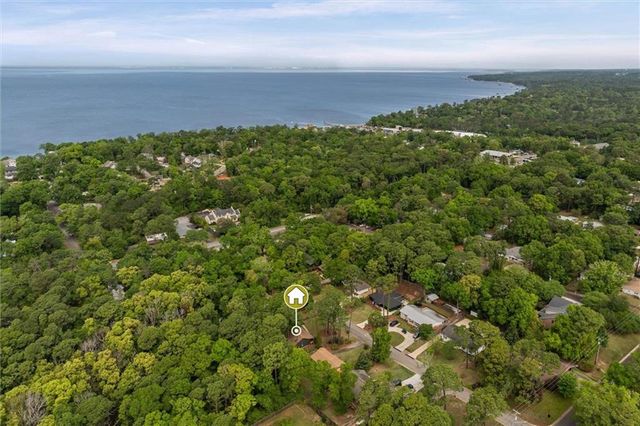 410 Frederick Avenue, Fairhope, AL 36532