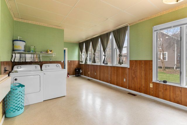 725 E Fort Wayne Street, Warsaw, IN 46580