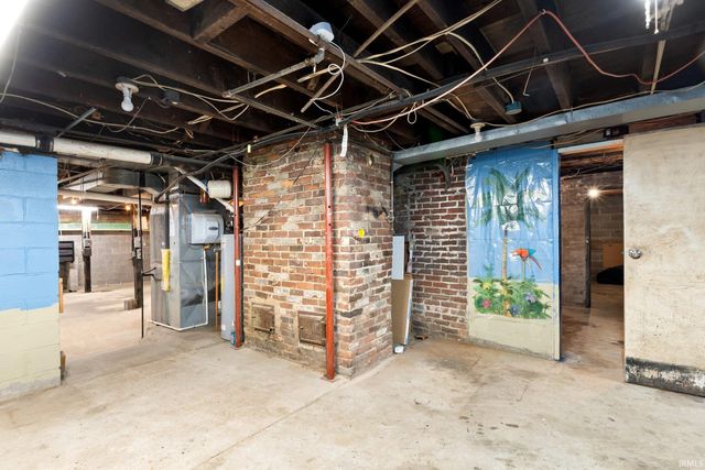 725 E Fort Wayne Street, Warsaw, IN 46580