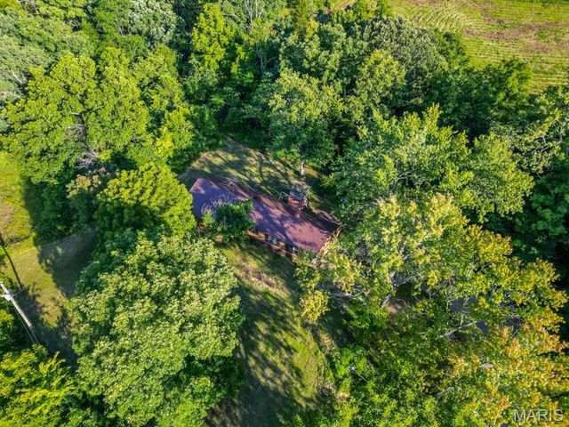 14300 W HIGHWAY 32, Lebanon, MO 65536