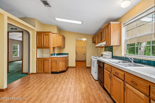 403 E INDIANA Street, Florahome, FL 32140