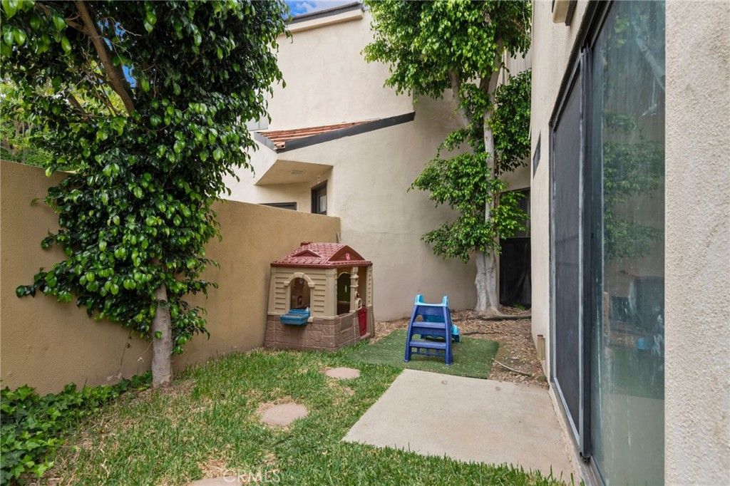 Image 20 of property listing at 13096 Le Parc 61, Chino Hills, CA 91709