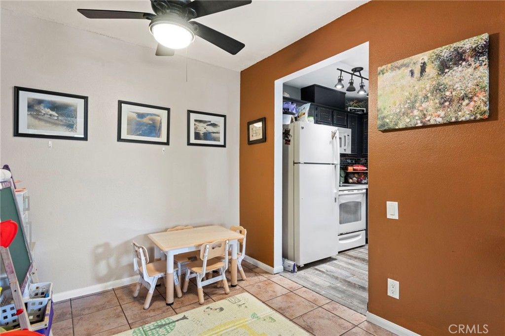 Image 7 of property listing at 13096 Le Parc 61, Chino Hills, CA 91709