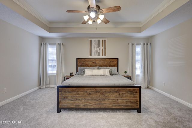 401 Dogwood Trails Lp, Carl Junction, MO 64834