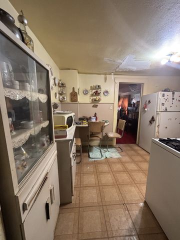 1712 Effie Street, Fort Worth, TX 76105