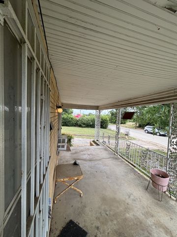 1712 Effie Street, Fort Worth, TX 76105