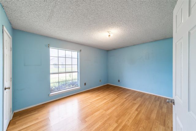 1306 Bluffview Drive, Seagoville, TX 75159