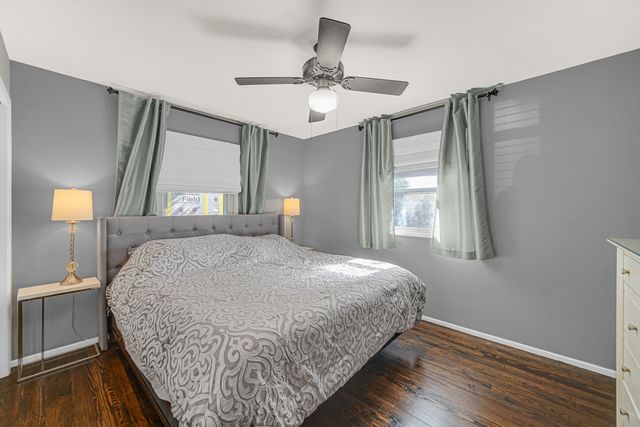 4937 WOODWARD Avenue, Downers Grove, IL 60515