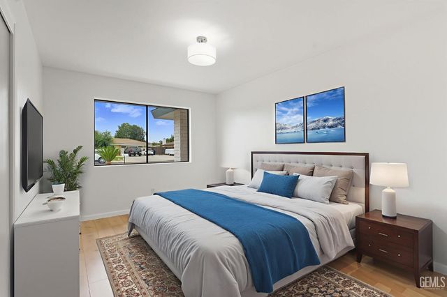 6710 Pinecone Avenue, Bakersfield, CA 93308