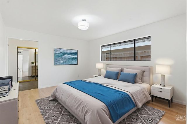 6710 Pinecone Avenue, Bakersfield, CA 93308