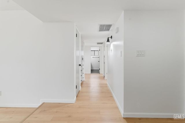 6710 Pinecone Avenue, Bakersfield, CA 93308